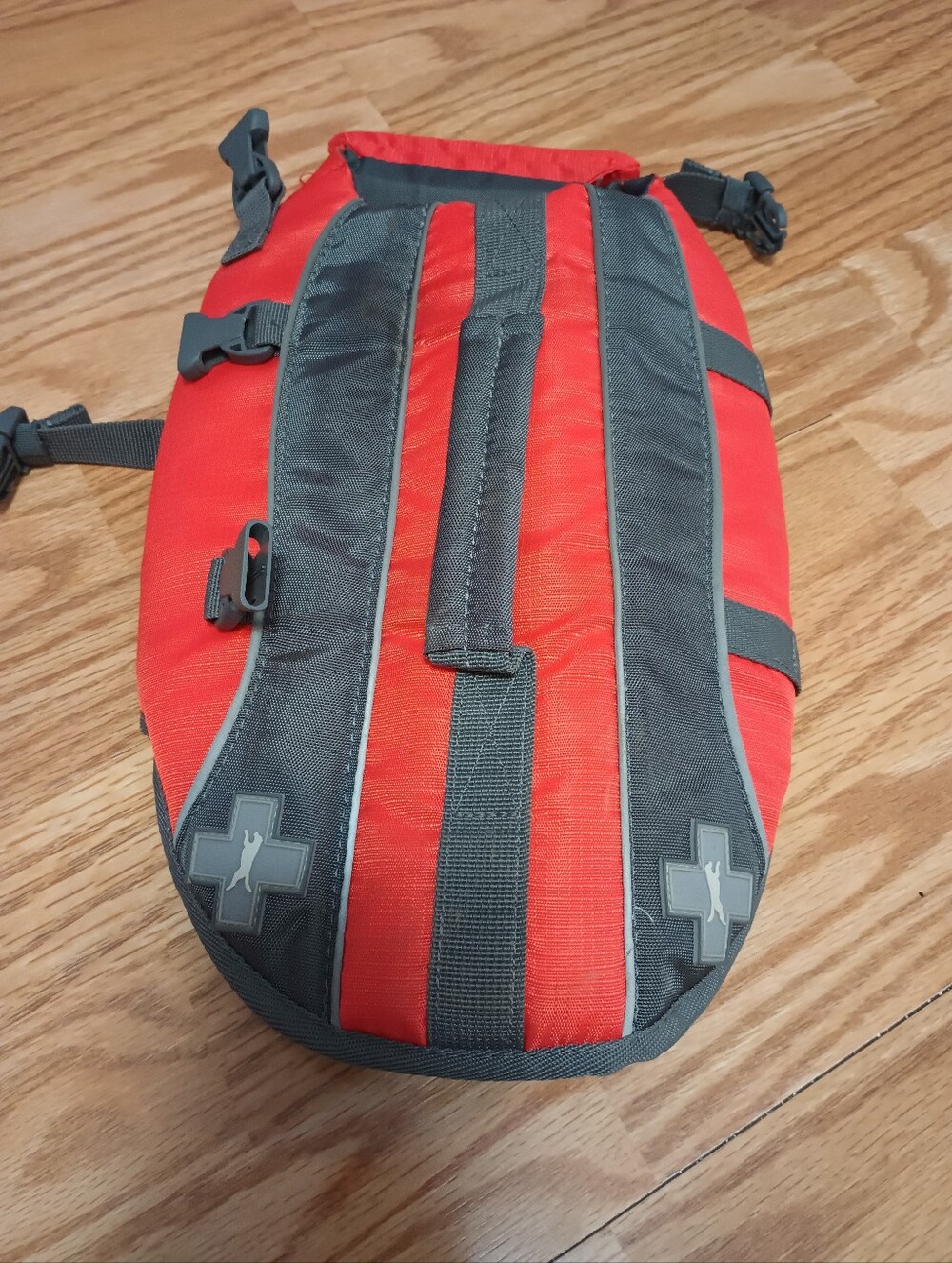Life Vest For Dogs. Has Pull Handle. Orange And Gray. Size Small